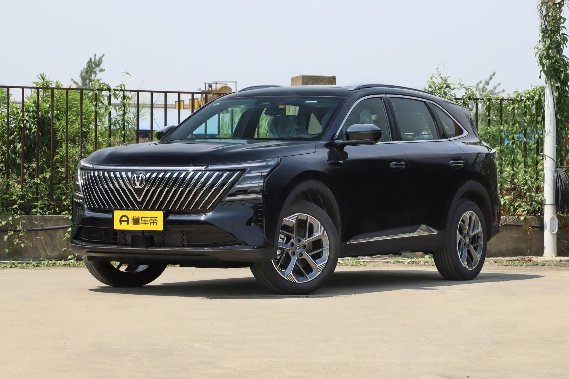  ChangAN CS75 Plus 1.5T 2025 / 0KM New